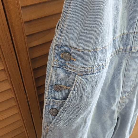 NWOT Old Navy Women's Denim Overalls - Picture 4 of 8